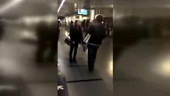 情侣亲热欧美大尺度视频